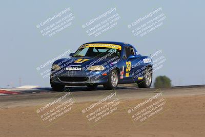 media/Oct-15-2023-CalClub SCCA (Sun) [[64237f672e]]/Group 4/Qualifying/